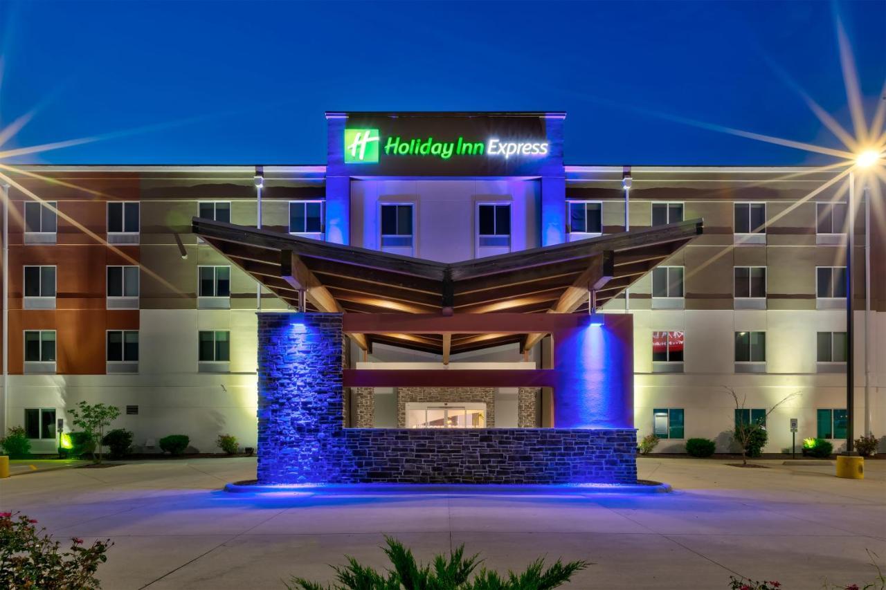 Holiday Inn Express & Suites - Effingham By Ihg Ngoại thất bức ảnh