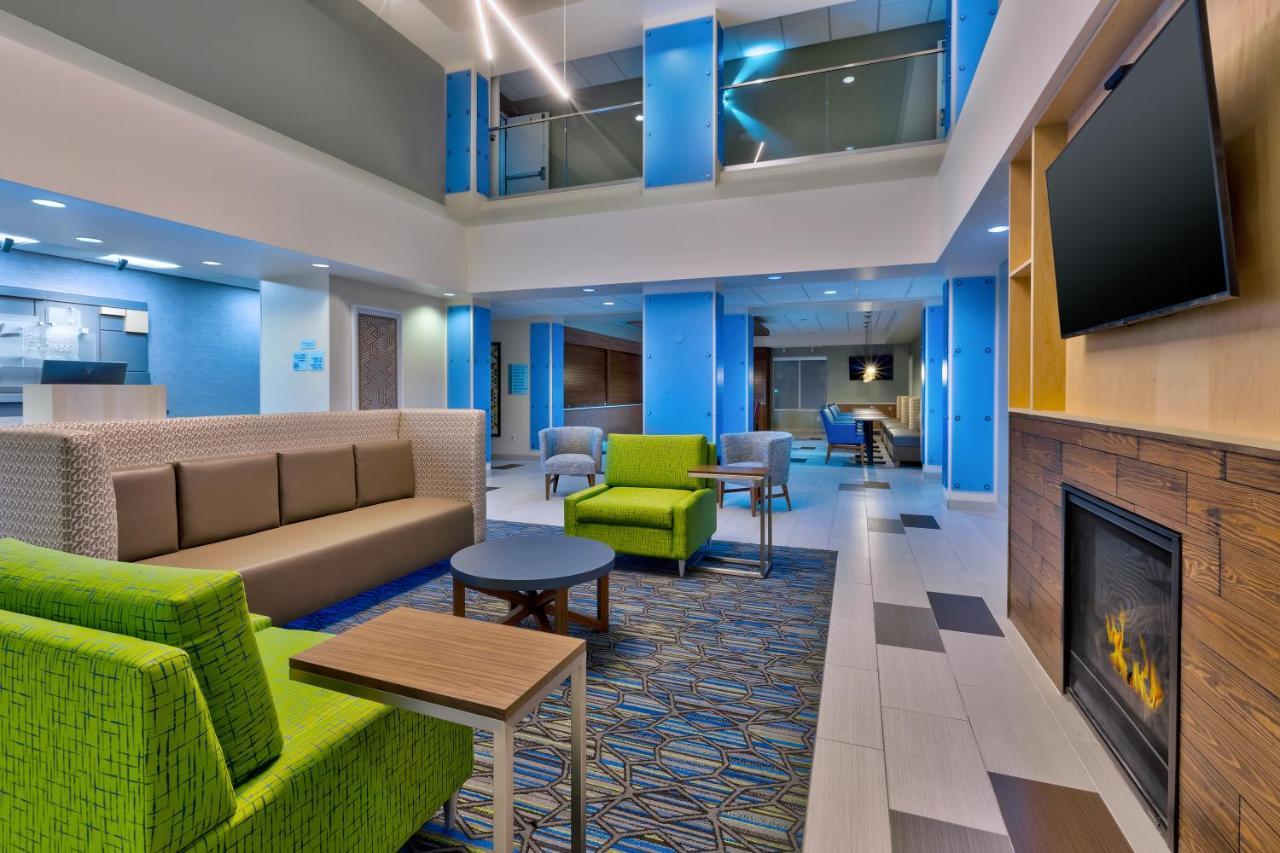 Holiday Inn Express & Suites - Effingham By Ihg Ngoại thất bức ảnh