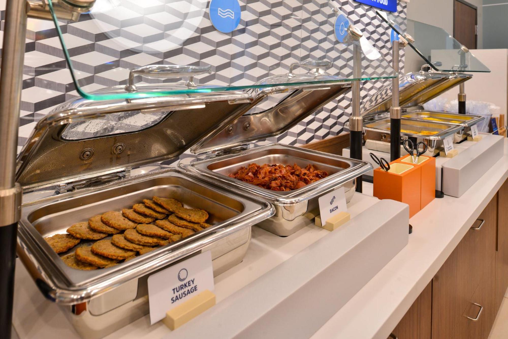Holiday Inn Express & Suites - Effingham By Ihg Ngoại thất bức ảnh