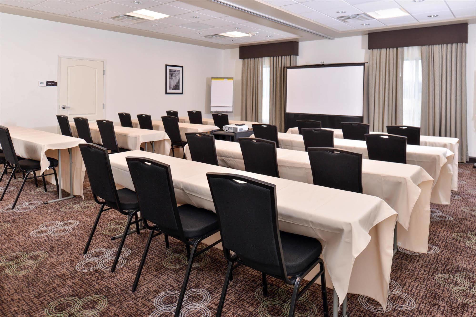 Holiday Inn Express & Suites - Effingham By Ihg Ngoại thất bức ảnh